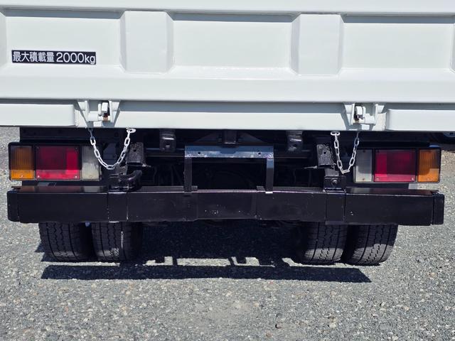 エルフトラック ２トン低床強化ダンプコボレーン付（7枚目）
