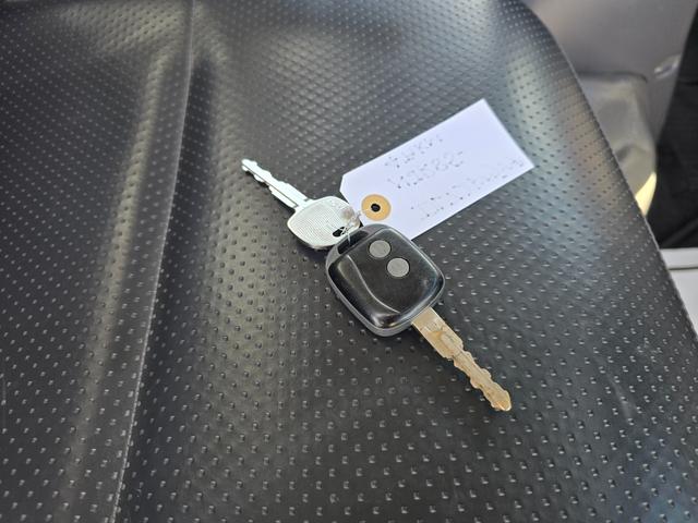 エルフトラック ２トン低床強化ダンプコボレーン付（23枚目）