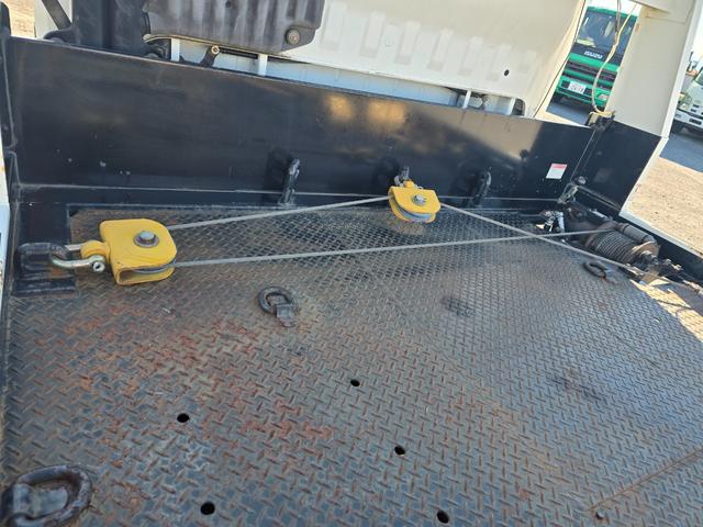 ダイナトラック 車載車２トン超ロング花見台ラジコン付（9枚目）