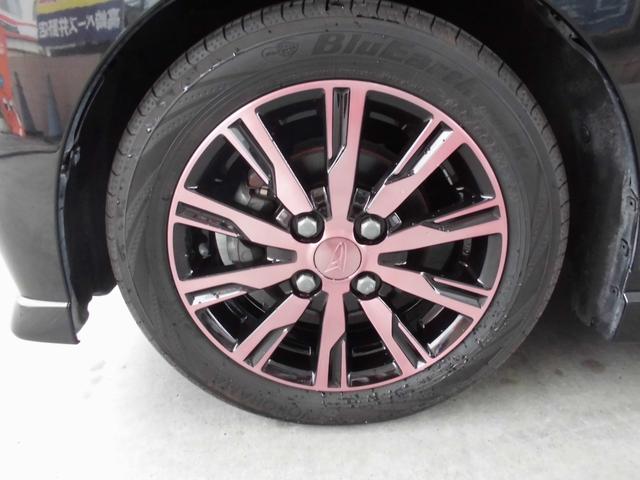 純正アルミ(オリジナルカラー)この度は当店のお車をご覧になっていただき、誠にありがとうございます。じっくり現車確認して頂けるよう、ご準備を致します!