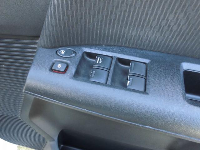 フリード G 福祉車輌 ETC TV 両側スライド・片側電動 キーレスエントリー 電動格納ミラー 100V電源 CVT ABS エアコン パワーステアリング パワーウィンドウ(7枚目)