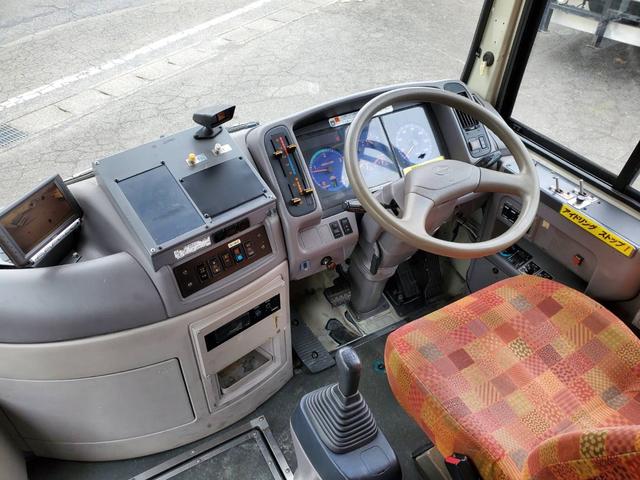 　低床バス　エアサス　車高調整式　自動スイングドア２ヶ所　バックモニターカメラ(7枚目)