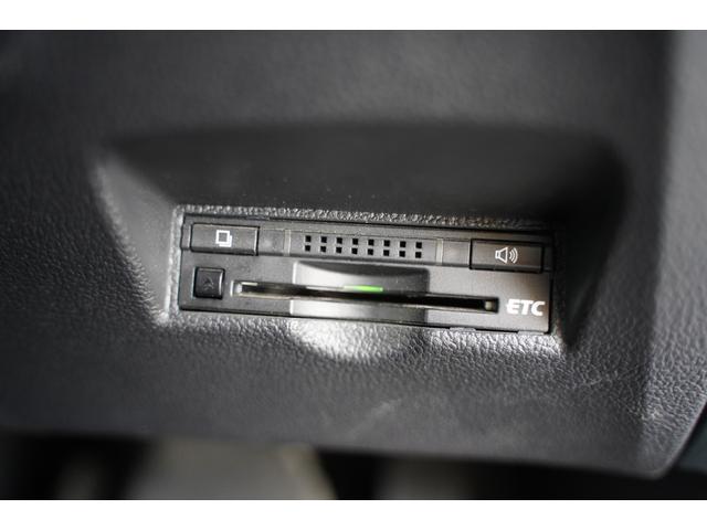 プリウス S 純正9型ナビ バックカメラ ビルトインETC クルーズコントロール 横滑り防止装置 レーンキープコントロール オートマチックハイビーム フルセグTV・Bluetooth・社外アルミ・LEDヘッドライト(27枚目)