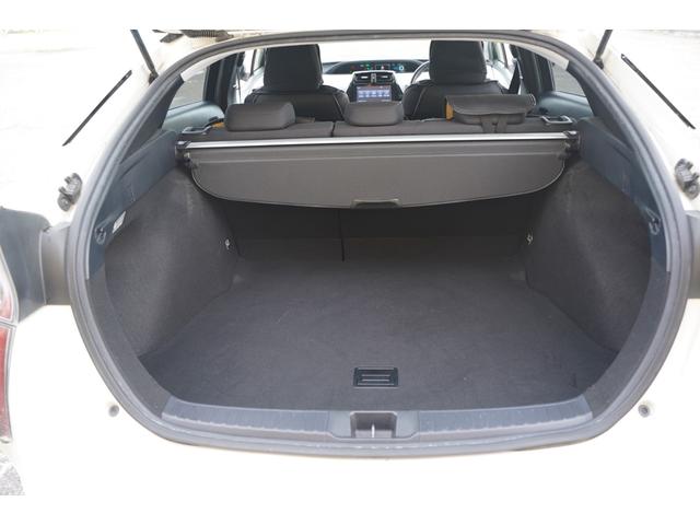 プリウス S 純正9型ナビ バックカメラ ビルトインETC クルーズコントロール 横滑り防止装置 レーンキープコントロール オートマチックハイビーム フルセグTV・Bluetooth・社外アルミ・LEDヘッドライト(36枚目)