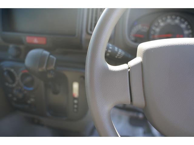 エブリイ ＰＣ　衝突被害軽減システム　シートヒーター　コーナーセンサー　ＬＥＤヘッドライト　レーンアシスト　オートライト　キーレス　アイドリングストップ　横滑り防止装置（12枚目）