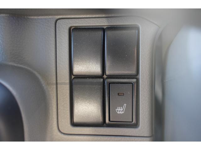 エブリイ ＰＣ　衝突被害軽減システム　シートヒーター　コーナーセンサー　ＬＥＤヘッドライト　レーンアシスト　オートライト　キーレス　アイドリングストップ　横滑り防止装置（24枚目）