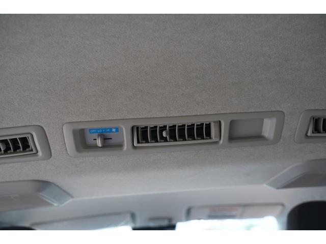 ハイエースバン ロングDX 3人乗り 6AT バックカメラ 両側スライドドア レーンアシスト 衝突被害軽減システム キーレスエントリー AM/FMラジオ(28枚目)