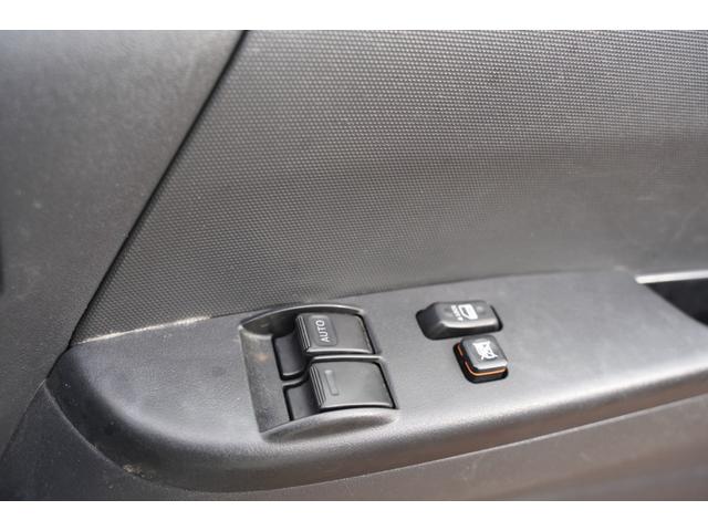 ハイエースバン ロングDX 3人乗り 6AT バックカメラ 両側スライドドア レーンアシスト 衝突被害軽減システム キーレスエントリー AM/FMラジオ(38枚目)