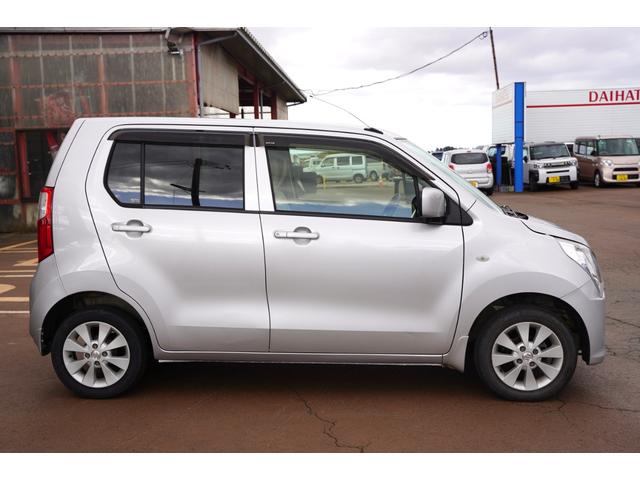 ワゴンＲ ＦＸ　カーナビ　ワンセグ　キーレス　オートエアコン　アイドリングストップ　パワステ　パワーウィンドウ（4枚目）