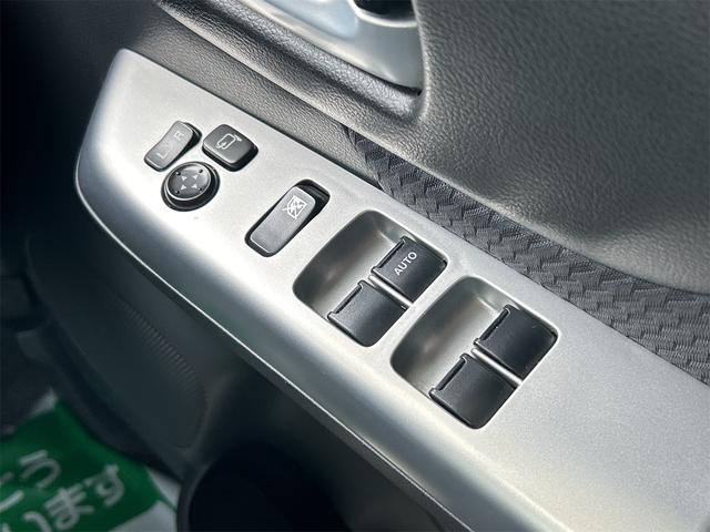 スペーシア Xリミテッド 両側電動スライドドア 衝突被害軽減システム オートライト HID スマートキー アイドリングストップ 電動格納ミラー シートヒーター ベンチシート CVT 盗難防止システム ABS ESC(12枚目)