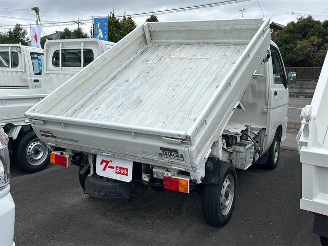 ハイゼットトラック ダンプ　４ＷＤ　ＭＴ　エアコン　パワーステアリング（6枚目）
