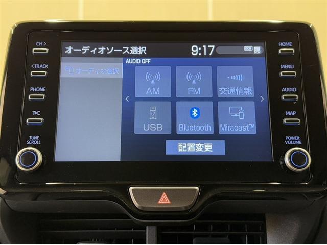 ヤリスクロス Ｇ　４ＷＤ　衝突被害軽減ブレーキ　ペダル踏み間違い急発進抑制装置　ディスプレイオーディオ　Ｂｌｕｅｔｏｏｔｈ　ブラインドスポットモニター　全周囲カメラ　クルーズコントロール　オートエアコン　純正アルミ（9枚目）