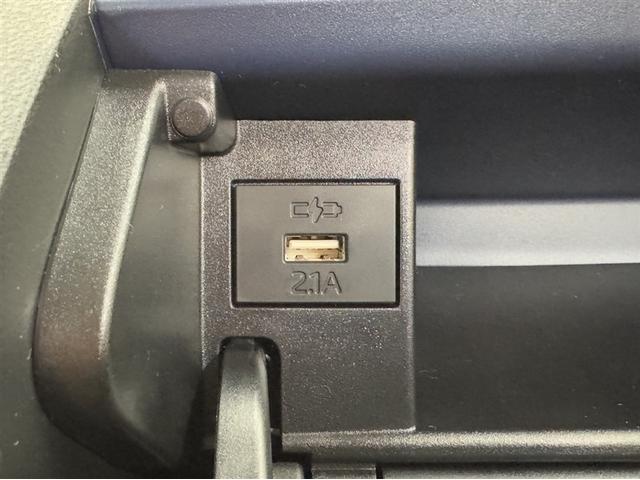 タント Ｘ　届出済未使用車　衝突被害軽減ブレーキ　ペダル踏み間違い急発進抑制装置　新品純正メモリーナビ　フルセグ　Ｂｌｕｅｔｏｏｔｈ　シートヒーター　片側電動スライドドア　ベンチシート　オートエアコン（8枚目）