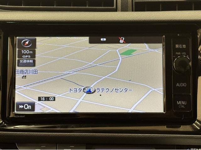 アクア X-アーバン シートヒーター フルセグ内蔵メモリーナビ CD/DVD再生 Bluetooth対応 バックモニター ETC スマートキー イモビライザー LEDライト&フォグランプ オートエアコン デュアルエアバッグ(10枚目)