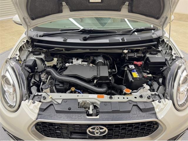 パッソ モーダ　Ｇパッケージ　衝突被害軽減ブレーキ　ペダル踏み間違い急発進抑制装置　車線逸脱警報装置　ワンセグ内蔵メモリー　Ｂｌｕｅｔｏｏｔｈ対応　バックモニター　ＥＴＣ　スマートキー　イモビライザー　ベンチシート　オートエアコン（29枚目）