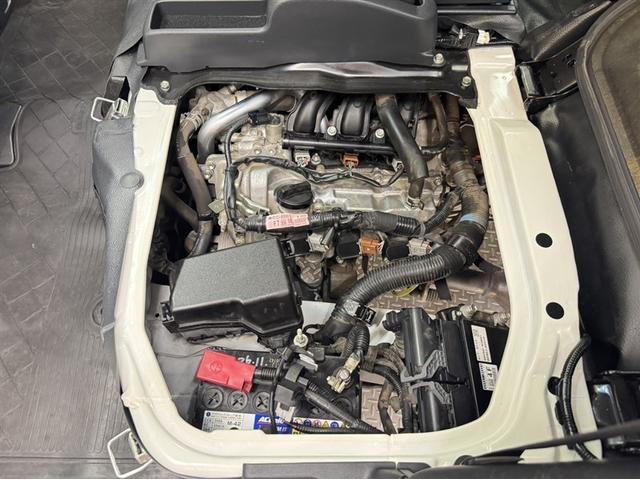 ハイゼットカーゴ ＤＸ　ＳＡＩＩＩ　衝突被害軽減ブレーキ　ペダル踏み間違い急発進抑制装置　車線逸脱警報装置　オートハイビーム　横滑り防止装置　ＡＢＳ　アイドリングストップ　モケットシート　キーレスエントリー　パワーウインドウ（27枚目）