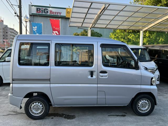 日産 ＮＶ１００クリッパーバン