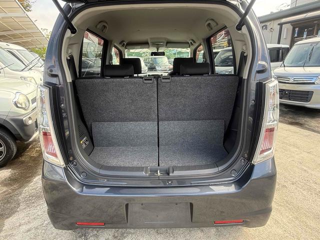 ワゴンＲスティングレー ＴＳ　オートライト　ＨＩＤ　スマートキー　電動格納ミラー　ベンチシート　ＣＶＴ　盗難防止システム　ＡＢＳ　ＣＤ　アルミホイール　衝突安全ボディ　エアコン　パワーステアリング　パワーウィンドウ（18枚目）