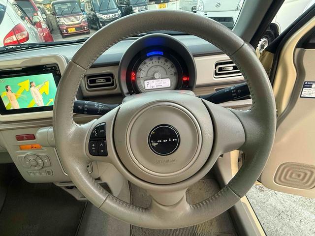 アルトラパン Ｘ　ＥＴＣ　全周囲カメラ　ＴＶ　衝突被害軽減システム　オートライト　ＨＩＤ　スマートキー　アイドリングストップ　電動格納ミラー　シートヒーター　ベンチシート　ＣＶＴ　盗難防止システム　ＡＢＳ　ＥＳＣ　ＣＤ（3枚目）