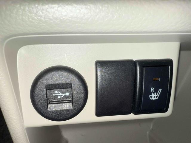 アルトラパン Ｘ　ＥＴＣ　全周囲カメラ　ＴＶ　衝突被害軽減システム　オートライト　ＨＩＤ　スマートキー　アイドリングストップ　電動格納ミラー　シートヒーター　ベンチシート　ＣＶＴ　盗難防止システム　ＡＢＳ　ＥＳＣ　ＣＤ（22枚目）