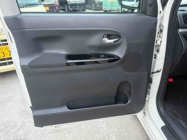 タント カスタムＸ　スマートセレクションＳＡ　ＥＴＣ　両側スライド・片側電動　ナビ　ＴＶ　衝突被害軽減システム　ＬＥＤヘッドランプ　スマートキー　アイドリングストップ　電動格納ミラー　ベンチシート　後席モニター　ＣＶＴ　盗難防止システム　ＡＢＳ（34枚目）