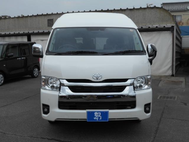 ハイエースワゴン グランドキャビン　４ＷＤ　スーパーロング　パワースライドドア／デジタルインナーミラー／パノラミックビューモニター／ＬＥＤヘッドランプ（メーカーＯＰ）　ＬＥＤフォグランプ　ビルトインＥＴＣ　純正フロアマット＆サイドバイザー（12枚目）