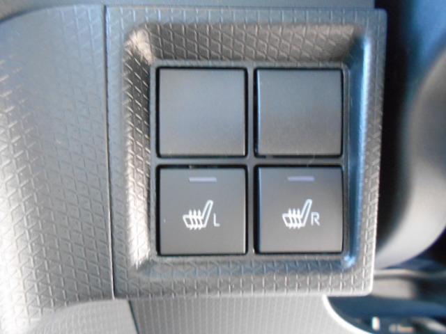 シフォン Ｇ　届出済未使用車　届出済未使用車　純正ナビ／フルセグＴＶ　パノラミックビューモニター（メーカーＯＰ）　両側パワースライドドア（右側メーカーＯＰ）　シートヒーター　ＬＥＤヘッドライト（18枚目）