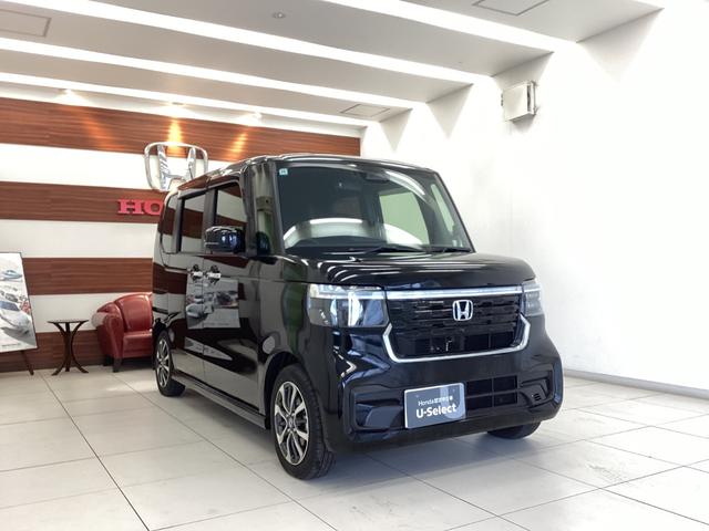 Ｎ－ＢＯＸカスタム ベースグレード　Ｗ電動ドア　ＵＳＢ接続　ＣＭＢＳ　１オーナー　オートエアコン　スマートキ　ＬＥＤ　クルコン　ＥＴＣ　バックカメラ　フルセグＴＶ　パワーステアリング　エアバッグ　ＥＳＣ　パワーウインドウ（3枚目）