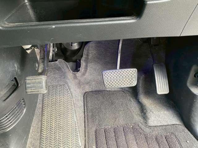 Ｎ－ＢＯＸ Ｇ　ＳＳパッケージ　検Ｒ８／７　４ＷＤ　両側電動スライドドア　プッシュスタート　キーレスエントリー　ＤＶＤ再生　ＣＤ再生　ＥＴＣ　フルセグＴＶ　フロントフォグライト　純正アルミホイール　バックカメラ（42枚目）