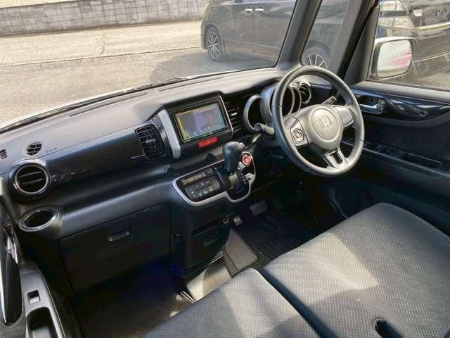 Ｎ－ＢＯＸ Ｇ　ＳＳパッケージ　検Ｒ８／７　４ＷＤ　両側電動スライドドア　プッシュスタート　キーレスエントリー　ＤＶＤ再生　ＣＤ再生　ＥＴＣ　フルセグＴＶ　フロントフォグライト　純正アルミホイール　バックカメラ（45枚目）