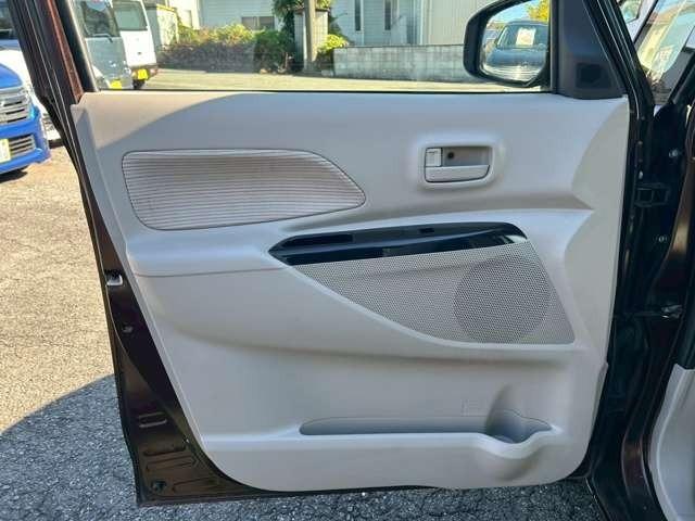 デイズルークス X Vセレクション+セーフティII 車検整備付 両側スライドドア 片側電動スライドドア ETC DVD再生 CD再生 Bluetooth付き 社外アルミホイール キーレス プッシュスタート バックカメラ(35枚目)