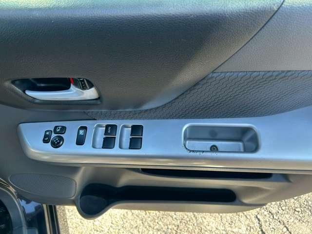 スペーシア Ｘリミテッド　車検整備付　両側電動スライドドア　社外ナビ　Ｂｌｕｅｔｏｏｔｈ付き　ＤＶＤ再生　ＣＤ再生　リアシートヒーター　アイドリングストップ　プッシュスタート（34枚目）