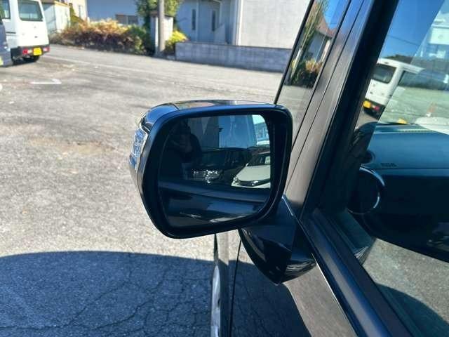 Ｎ－ＢＯＸカスタム Ｇ　ＳＳパッケージ　車検整備付　両側電動スライドドア　バックカメラ　ＤＶＤ再生　ＣＤ再生　Ｂｌｕｅｔｏｏｔｈ付き　フロントフォグライト　ローダウン　キーレス　プッシュスタート（20枚目）