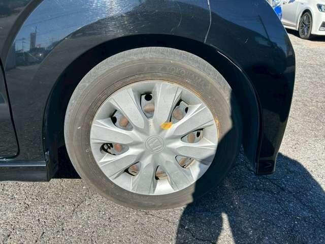 Ｎ－ＢＯＸカスタム Ｇ　ＳＳパッケージ　車検整備付　両側電動スライドドア　バックカメラ　ＤＶＤ再生　ＣＤ再生　Ｂｌｕｅｔｏｏｔｈ付き　フロントフォグライト　ローダウン　キーレス　プッシュスタート（25枚目）