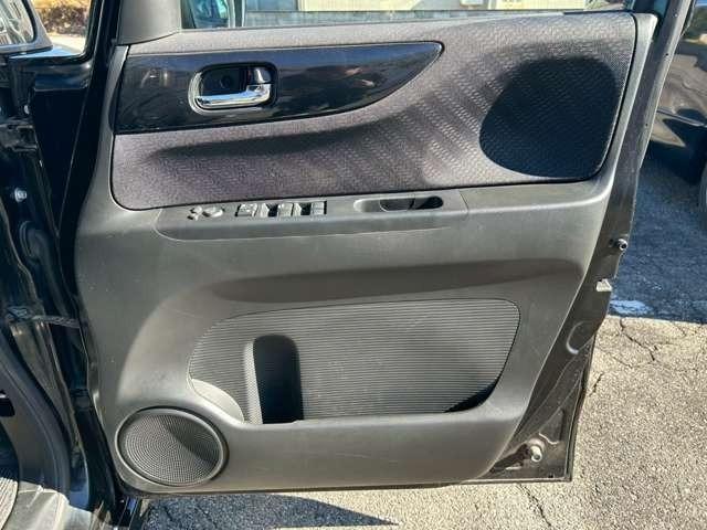 Ｎ－ＢＯＸカスタム Ｇ　ＳＳパッケージ　車検整備付　両側電動スライドドア　バックカメラ　ＤＶＤ再生　ＣＤ再生　Ｂｌｕｅｔｏｏｔｈ付き　フロントフォグライト　ローダウン　キーレス　プッシュスタート（37枚目）