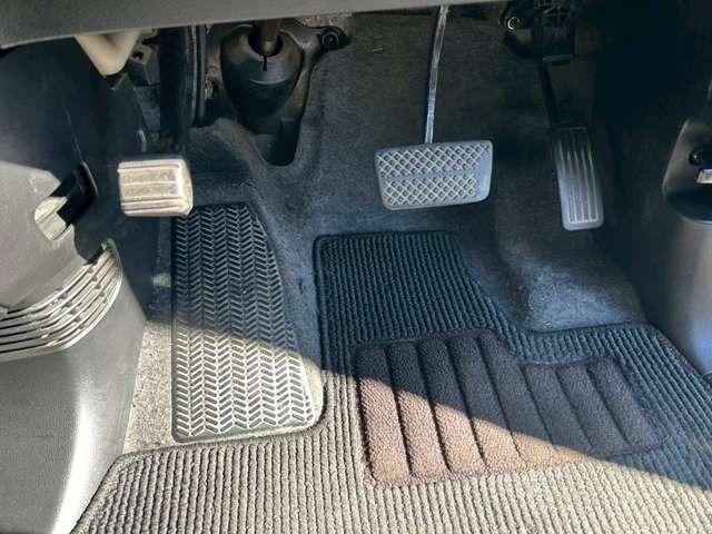 Ｎ－ＢＯＸカスタム Ｇ　ＳＳパッケージ　車検整備付　両側電動スライドドア　バックカメラ　ＤＶＤ再生　ＣＤ再生　Ｂｌｕｅｔｏｏｔｈ付き　フロントフォグライト　ローダウン　キーレス　プッシュスタート（43枚目）