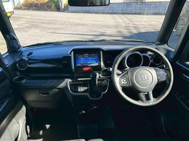 Ｎ－ＢＯＸカスタム Ｇ　ＳＳパッケージ　車検整備付　両側電動スライドドア　バックカメラ　ＤＶＤ再生　ＣＤ再生　Ｂｌｕｅｔｏｏｔｈ付き　フロントフォグライト　ローダウン　キーレス　プッシュスタート（48枚目）