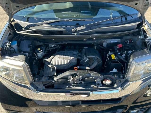 Ｎ－ＢＯＸカスタム Ｇ　ＳＳパッケージ　車検整備付　両側電動スライドドア　バックカメラ　ＤＶＤ再生　ＣＤ再生　Ｂｌｕｅｔｏｏｔｈ付き　フロントフォグライト　ローダウン　キーレス　プッシュスタート（57枚目）