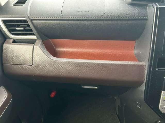 ルーミー Ｇ－Ｔ　車検整備付　ターボ　両側電動スライドドア　社外ナビ　全周囲カメラ　バックカメラ　ＣＤ再生　Ｂｌｕｅｔｏｏｔｈ付き　キーレス　プッシュスタート　純正アルミホイール（48枚目）