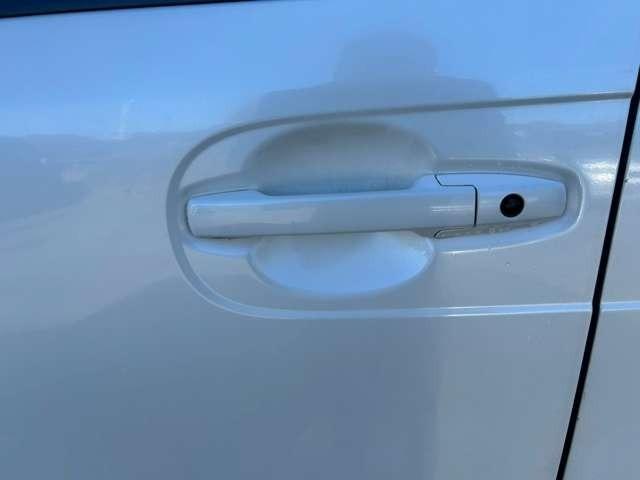 Ｎ－ＢＯＸ Ｇ　ＳＳパッケージ　車検整備付　両側電動スライドドア　社外ナビ　Ｂｌｕｅｔｏｏｔｈ付き　ＤＶＤ再生　ＣＤ再生　純正アルミホイール　プッシュスタート　キーレス　フルセグ（24枚目）