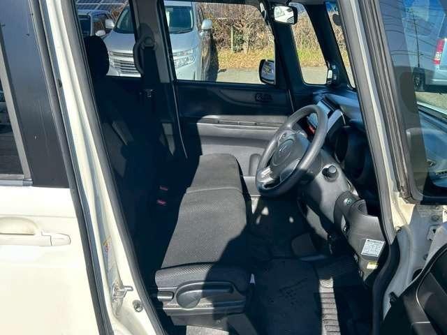 Ｎ－ＢＯＸ Ｇ　ＳＳパッケージ　車検整備付　両側電動スライドドア　社外ナビ　Ｂｌｕｅｔｏｏｔｈ付き　ＤＶＤ再生　ＣＤ再生　純正アルミホイール　プッシュスタート　キーレス　フルセグ（30枚目）