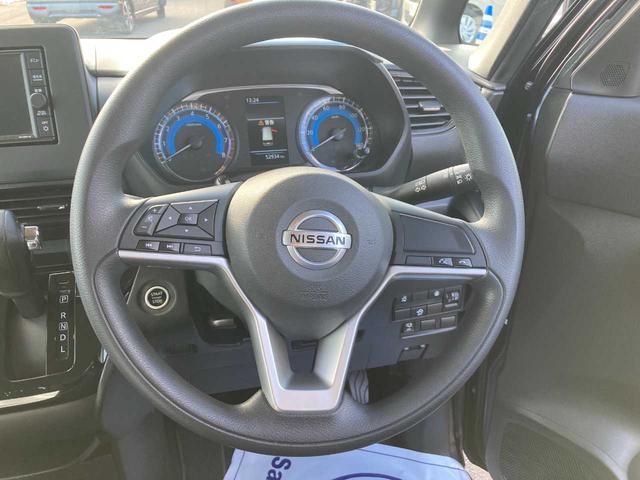 ルークス ハイウェイスター　Ｘ　・純正ナビ・ＥＴＣ・ベンチシート・片側電動スライドドア・純正アルミホイール・全方位カメラ・コーナーセンサー・オートライト・電動格納ミラー・アイドリングストップ（9枚目）