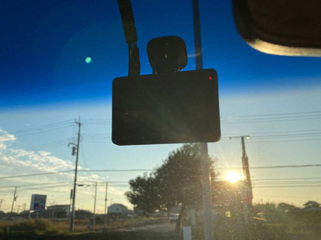 ステップワゴンスパーダ クールスピリット ・社外ナビ・ETC・両側電動スライドドア・前後ドラレコ・純正17インチアルミホイール・クルーズコントロール・オートライト・アイドリングストップ(22枚目)