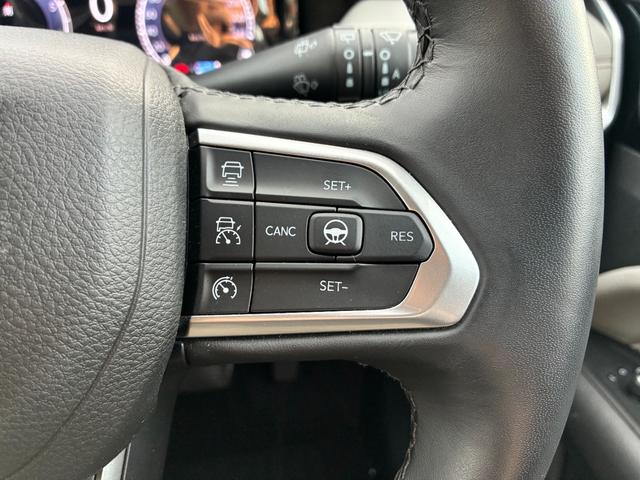 ジープ・コンパス リミテッド ワンオーナー車 純正ナビ・バックカメラ LEDヘッドライト アダプティブクルーズコントロール パワーシート シートヒーター 置くだけ充電 ブラインドスポットモニター ETC(10枚目)