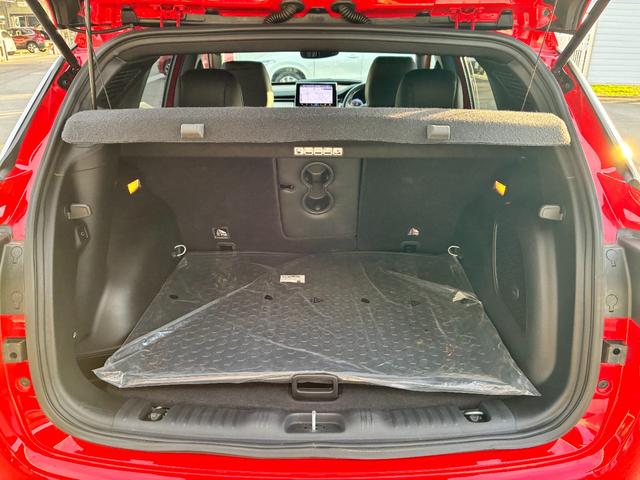 ジープ・コンパス リミテッド ワンオーナー車 純正ナビ・バックカメラ LEDヘッドライト アダプティブクルーズコントロール パワーシート シートヒーター 置くだけ充電 ブラインドスポットモニター ETC(25枚目)