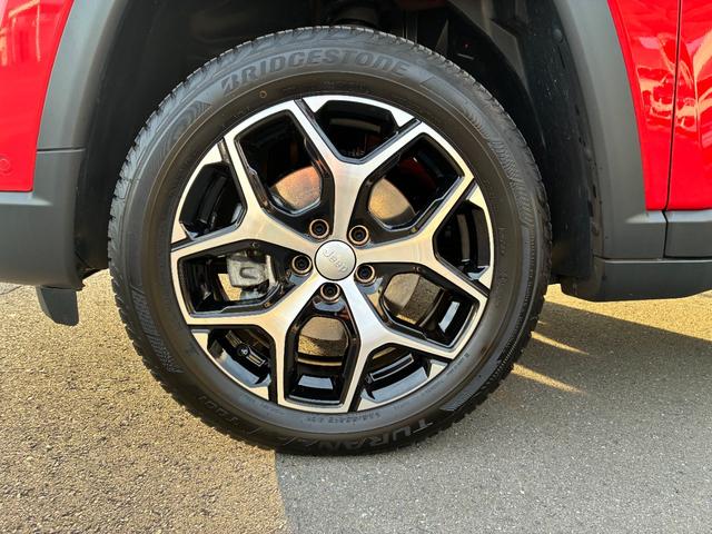 ジープ・コンパス リミテッド ワンオーナー車 純正ナビ・バックカメラ LEDヘッドライト アダプティブクルーズコントロール パワーシート シートヒーター 置くだけ充電 ブラインドスポットモニター ETC(31枚目)