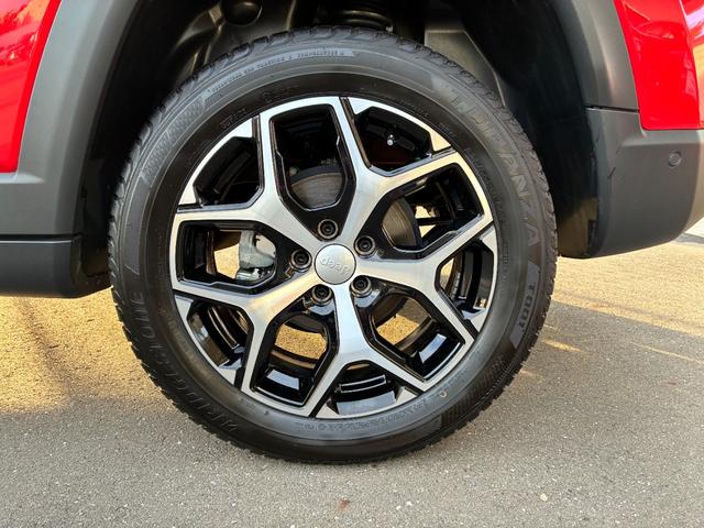 ジープ・コンパス リミテッド ワンオーナー車 純正ナビ・バックカメラ LEDヘッドライト アダプティブクルーズコントロール パワーシート シートヒーター 置くだけ充電 ブラインドスポットモニター ETC(32枚目)