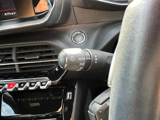 せっかく買う車が汚かったら嫌ですよね。でもご安心下さい！当社の在庫車は全車ルームクリーニング済みです！綺麗なお車で気持ちの良いドライブを！