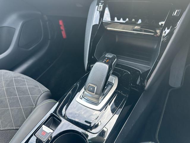 輸入車に限らず低価格のお車や玉数の少ないお車でもオークション直営店の強みでお探しいたします。