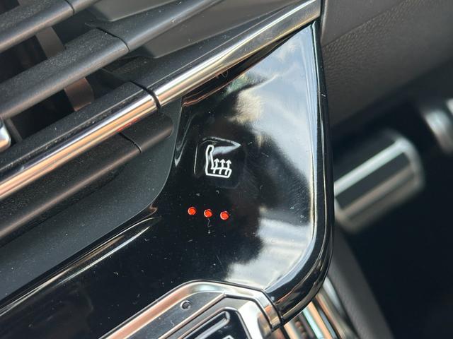 ボディーコーティングも大好評受付中！！施工後のツヤと輝きは格別ですよ☆